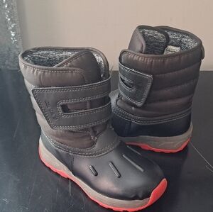 Boys size 12c carters light up snow boots